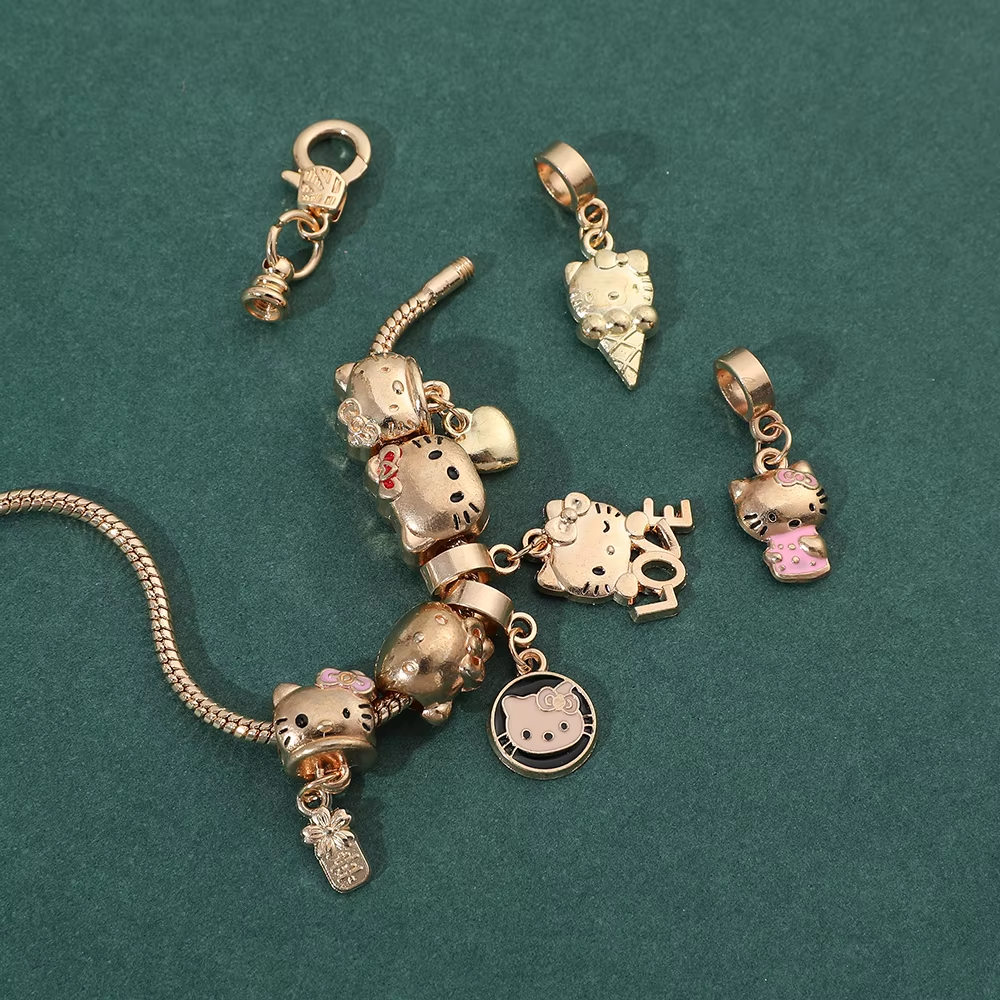 HK vergoldetes Armband mit Anhängern - Hochwertiger Kawaii-Schmuck für Frauen und Mädchen