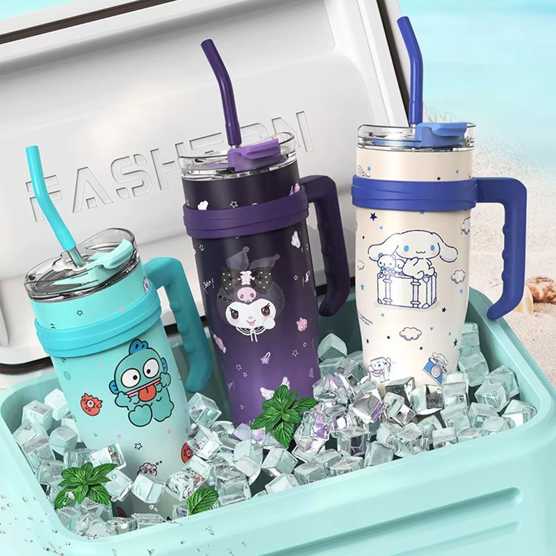 Family Thermos Big MAC Straw Cup – Kitty, Kuromi & Friends