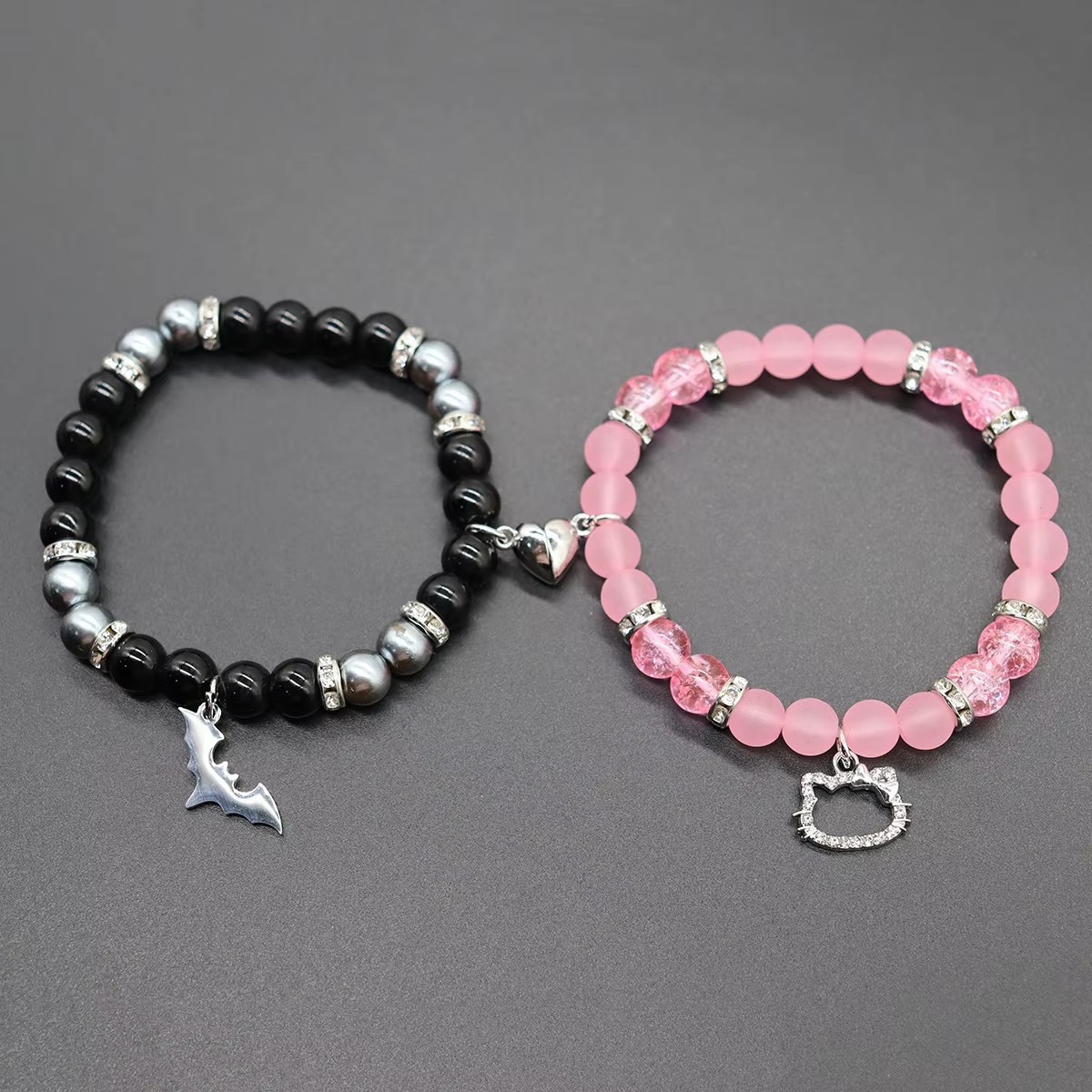 Spooky & Sweet: KMVEXO Bat Cat Spider Friendship Bracelets – Perfect for Best Friends & Couples!