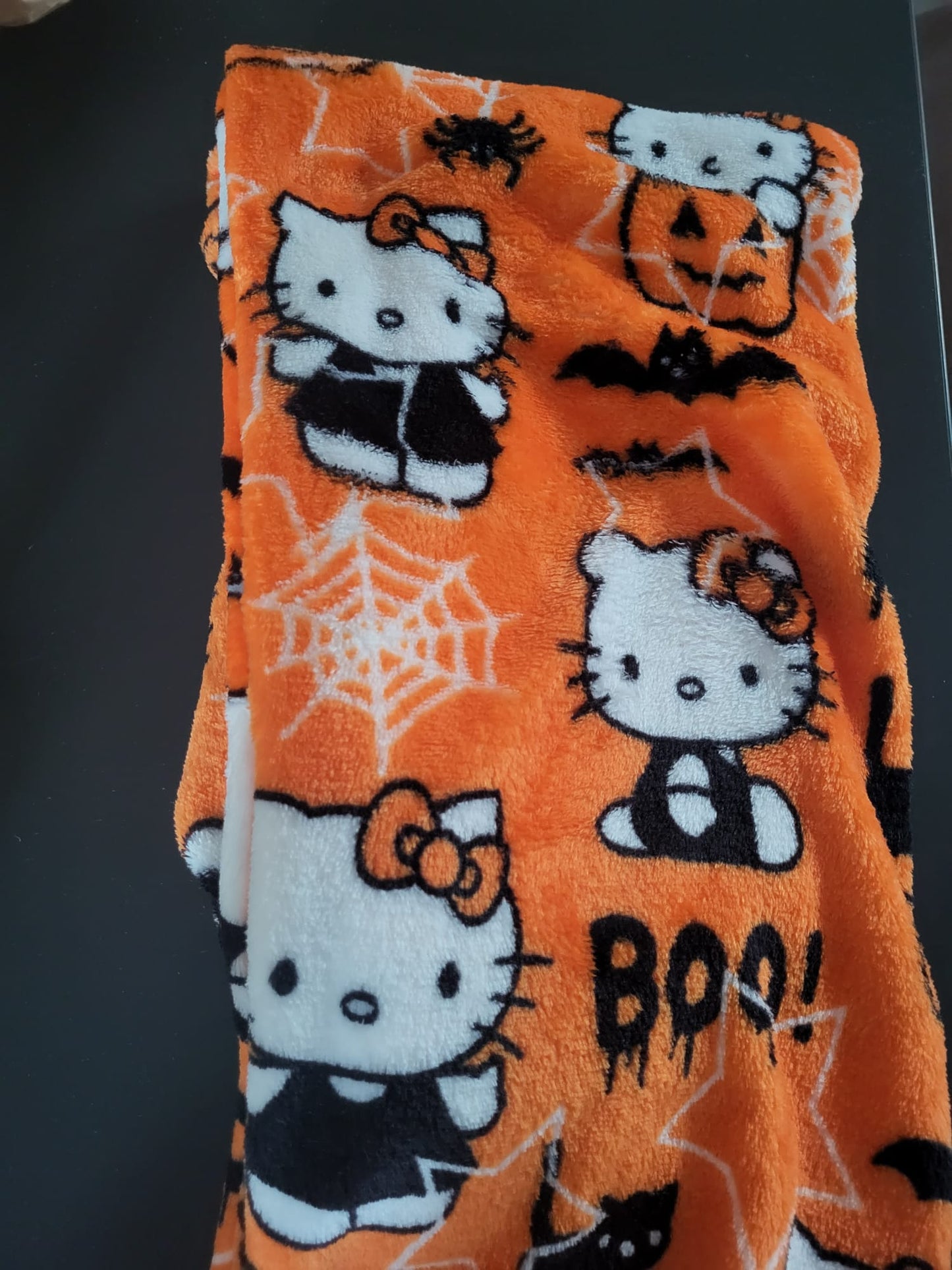 Halloweenské pyžamové kalhoty Hello Kitty